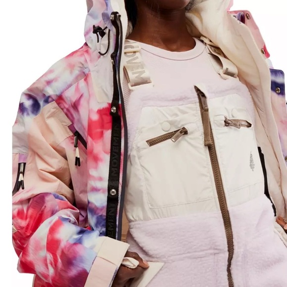 FP Movement Women's Hit The Slopes Overalls Sz Large NWT - Picture 9 of 15